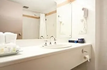 Quality Inn O'Connell Adelaide Hotel